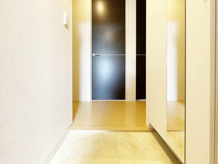 speranzaの玄関|※他のお部屋の同じ内装のお写真です。