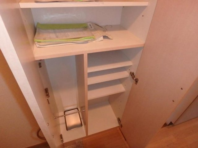 エスコート芝浦ＥＡＳＴの収納|靴入