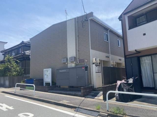 レオパレス一本松の外観