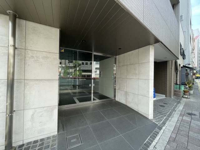 想定年間賃料　142.8万　想定利回り　4.54％　RC