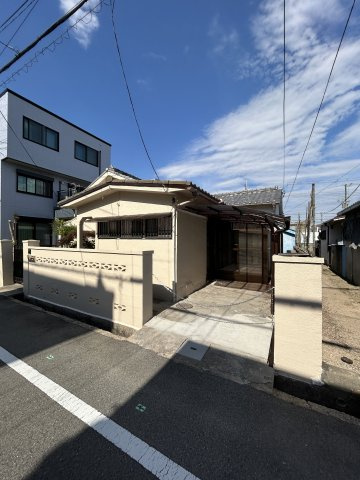 貸家　尼崎市稲葉荘の外観|おしゃれな外観です