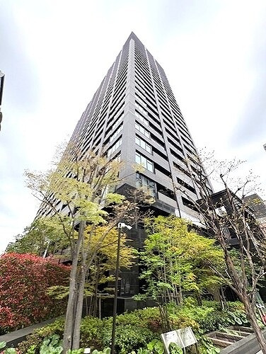 プレサンスレジェンド堺筋本町タワー
