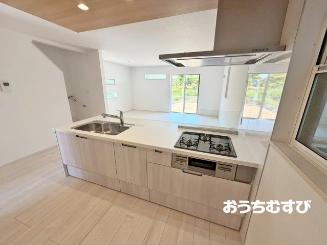 小牧市小牧第5(全2棟)のキッチン