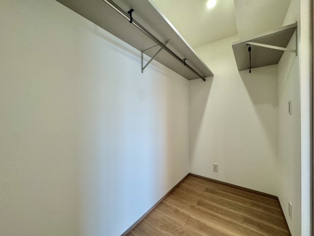 【一条工務店】那珂市菅谷(ZEH認定長期優良住宅)オール電化の収納