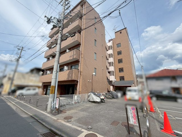 京阪「清水五条」駅徒歩８分◆角部屋陽当り良好◆スーパー徒歩１分◆ライオンズマンション東山弐番館の外観|外観