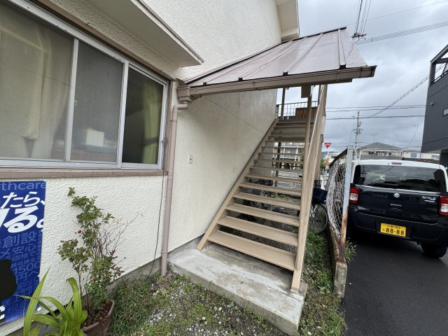 コーポ荘園のエントランス