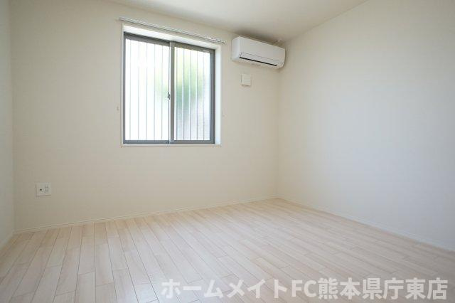 熊本市東区榎町のアパートの内装