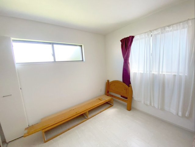 糟屋郡粕屋町大字上大隈　中古戸建の洋室|シンプルで使い勝手の良いお部屋です！