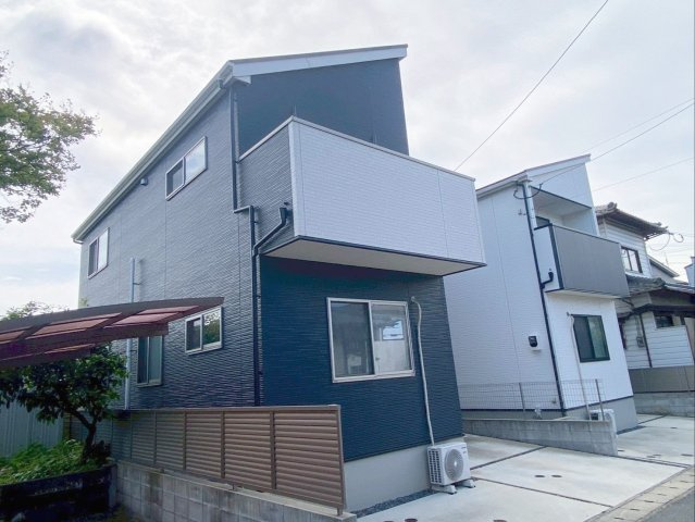糟屋郡粕屋町大字上大隈　中古戸建の外観|令和4年8月建築の築浅物件です！