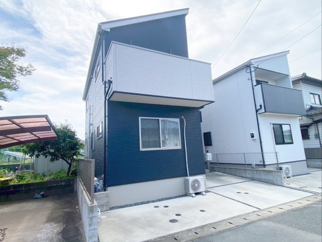 糟屋郡粕屋町大字上大隈　中古戸建の外観|土地面積103.15ｍ2、建物面積98.95ｍ2！