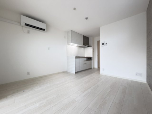ピレーネ一津屋 の居間・リビング