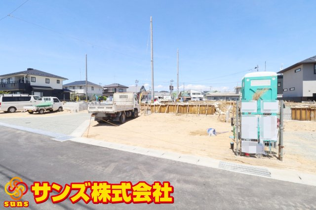 郡山市大槻町字林ノ東　　　４号棟　　　開成小学校、郡山第１中学区の外観|南東側から見た外観