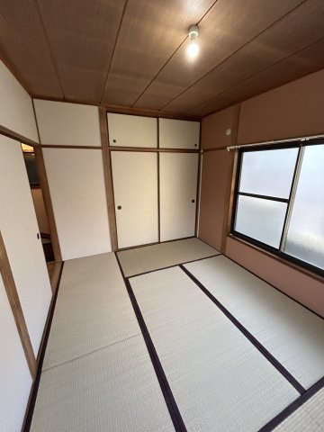 尼崎次屋貸家の和室