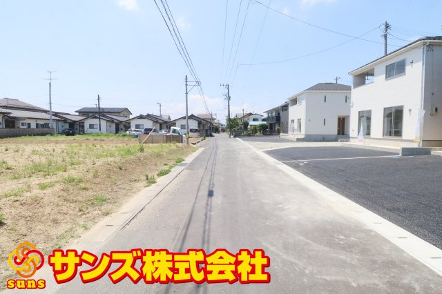郡山市大槻町字林ノ東　　　５号棟　　　開成小学校、郡山第１中学区の外観|南側前面道路