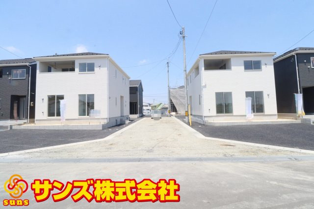 郡山市大槻町字林ノ東　　　５号棟　　　開成小学校、郡山第１中学区の外観|南側から見た区画全体♪
