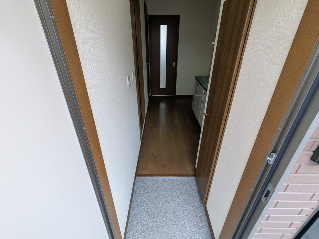 アンプルール リーブル ルミエール｜名古屋市の賃貸ならMy賃貸の玄関|アンプルール リーブル ルミエール