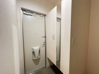 【玄関】 | ルミエール Ｂ棟 | ※同物件写真