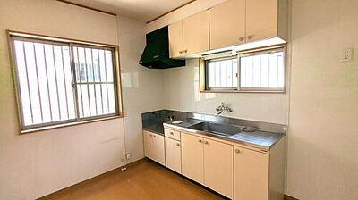 久留米市西町の一戸建てのキッチン