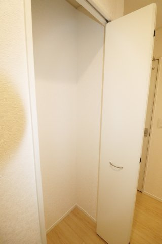 郡山市大槻町字林ノ東　　　９号棟　　　開成小学校、郡山第１中学区の収納