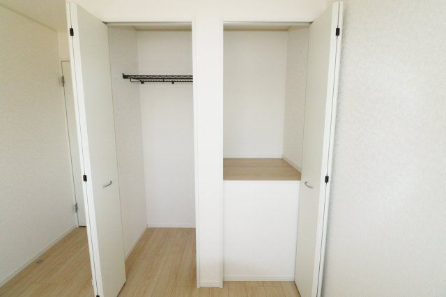 郡山市大槻町字林ノ東　　　９号棟　　　開成小学校、郡山第１中学区の収納