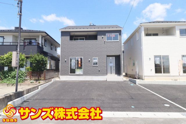 郡山市大槻町字林ノ東　　　９号棟　　　開成小学校、郡山第１中学区の外観|南側から見た駐車場を含む外観♪