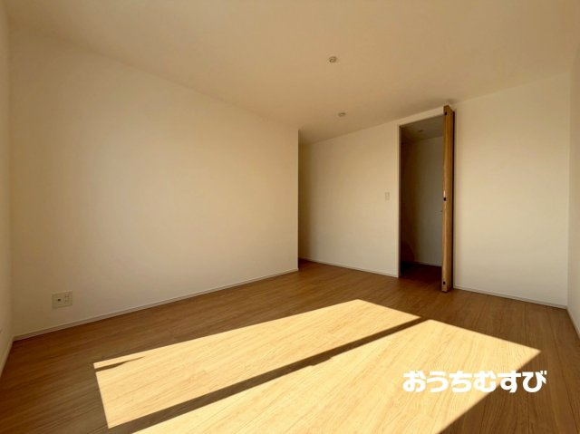 小牧市本庄郷浦第12(全2棟)の洋室