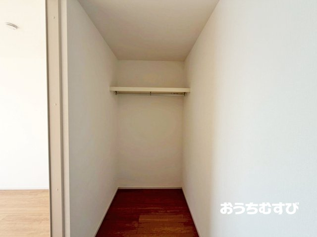 小牧市本庄郷浦第12(全2棟)の収納
