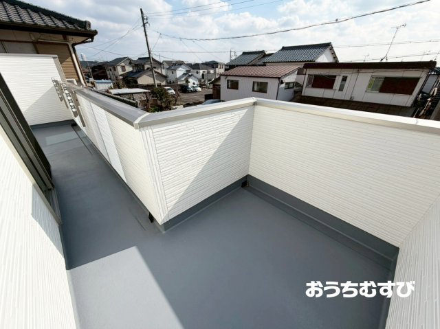 小牧市本庄郷浦第12(全2棟)のバルコニー