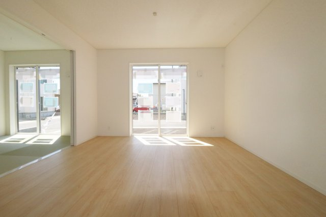 郡山市安積町笹川字高石坊　　　２号棟　　永盛小学校、安積中学区の居間・リビング|※同社施工例
