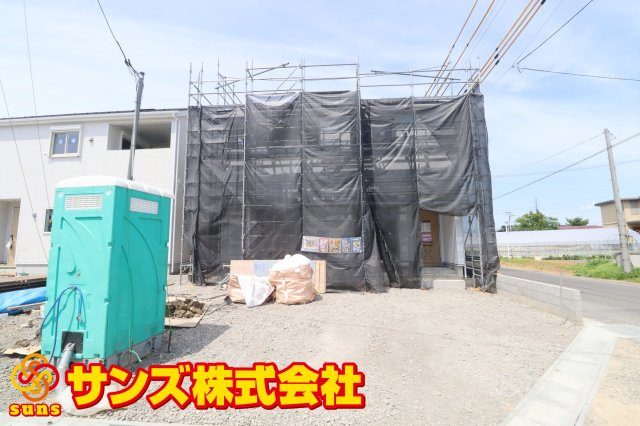 郡山市安積町笹川字高石坊　　　２号棟　　永盛小学校、安積中学区の外観|南側から見た外観♪
