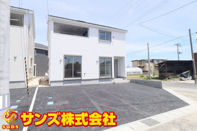 郡山市安積町笹川字高石坊　　　２号棟　　永盛小学校、安積中学区の外観|南西側から見た外観♪