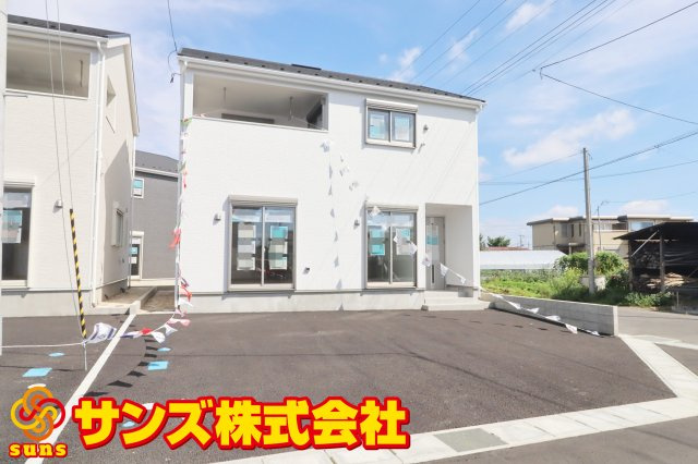 郡山市安積町笹川字高石坊　　　２号棟　　永盛小学校、安積中学区の外観|南西側から見た外観♪