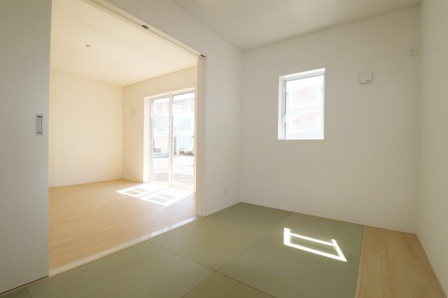 郡山市安積町笹川字高石坊　　　３号棟　　永盛小学校、安積中学区の居間・リビング|※同社施工例