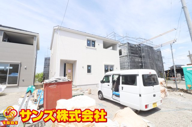 郡山市安積町笹川字高石坊　　　３号棟　　永盛小学校、安積中学区の外観|南西側から見た外観♪