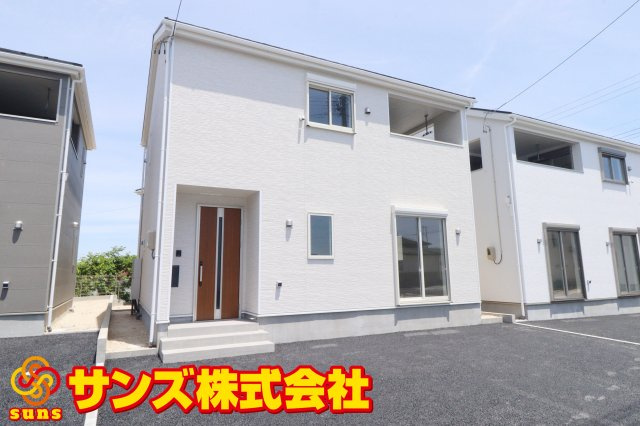郡山市安積町笹川字高石坊　　　３号棟　　永盛小学校、安積中学区の外観|南西側から見た外観