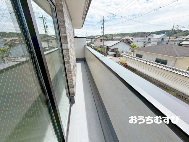 春日井市上条町2期(全2棟)のバルコニー