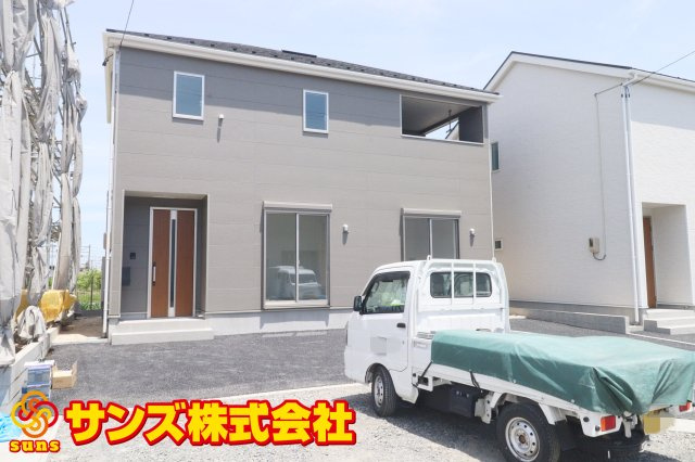 郡山市安積町笹川字高石坊　　　４号棟　　永盛小学校、安積中学区の外観|南西側から見た外観♪