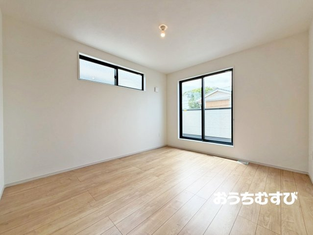 春日井市上条町2期(全2棟)の洋室