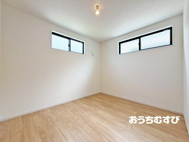 春日井市上条町2期(全2棟)の洋室