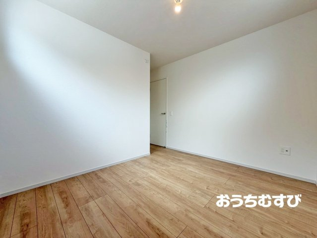 春日井市上条町2期(全2棟)の洋室