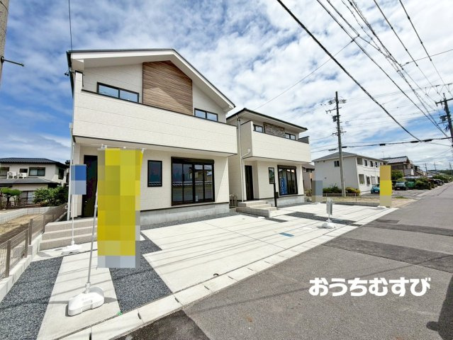 春日井市上条町2期(全2棟)の駐車場