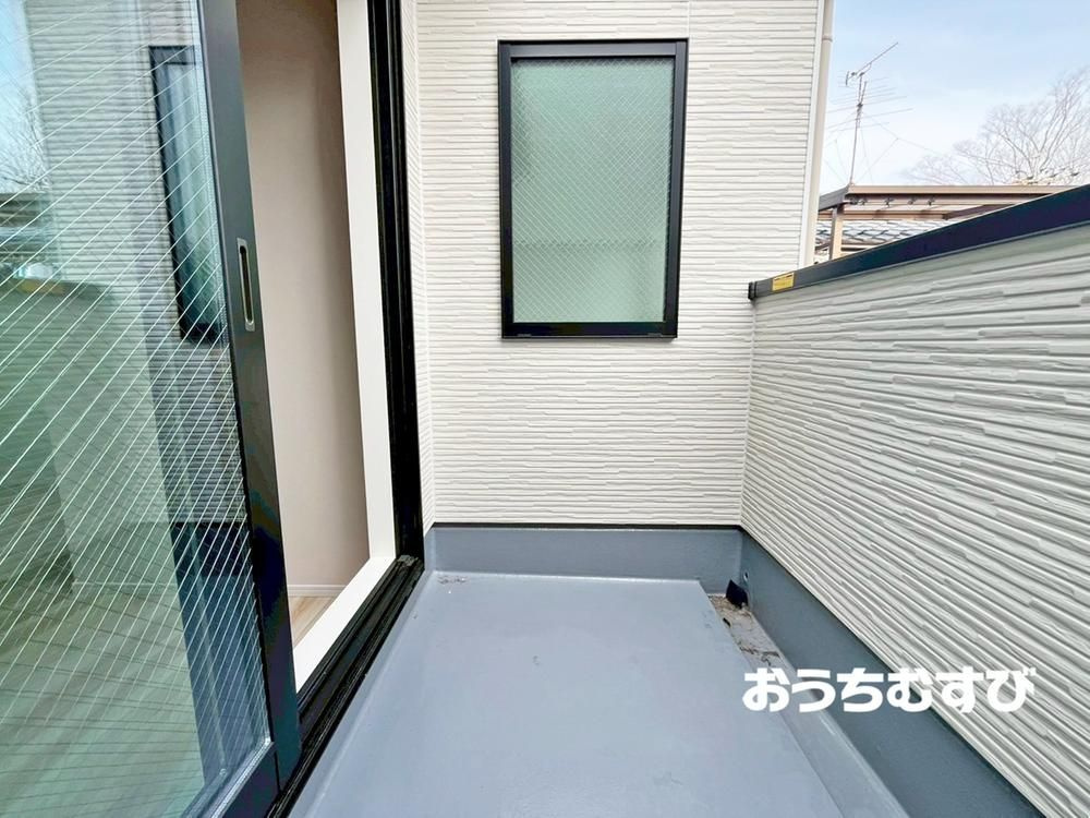 春日井市東野町西2期(全1棟)のバルコニー