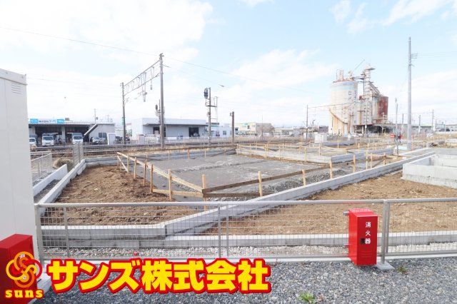 郡山市安積町笹川字高石坊　　　７号棟　　永盛小学校、安積中学区の外観|南東側から見た外観♪