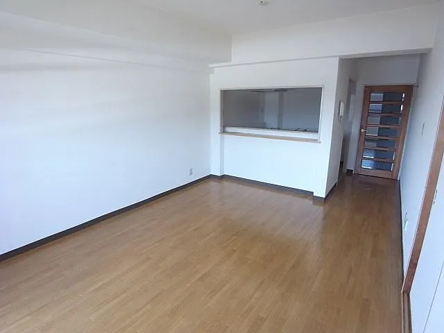 ハッピーコート芦屋の居間・リビング