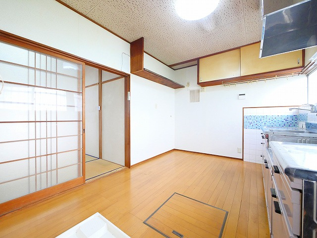 東九条町戸建（793-8）の内装|きれいな内装です