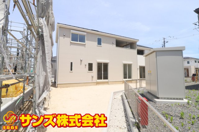 郡山市安積町笹川字高石坊　　　８号棟　　永盛小学校、安積中学区の外観|南西側から見た外観