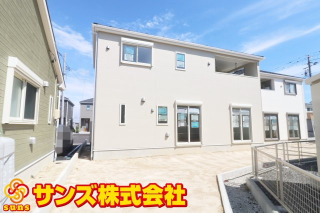郡山市安積町笹川字高石坊　　　８号棟　　永盛小学校、安積中学区の外観|南西側から見た外観