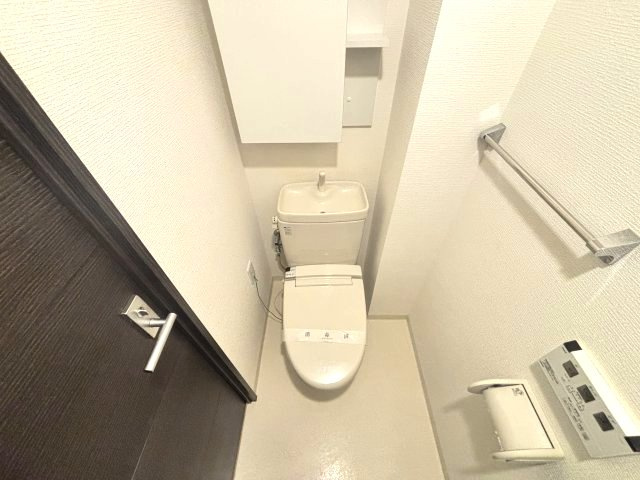 温水洗浄便座付きトイレ★