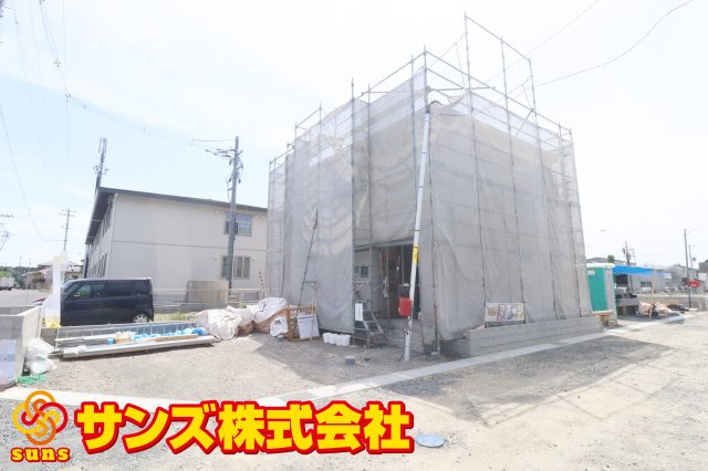 郡山市安積町笹川字高石坊　　　９号棟　　永盛小学校、安積中学区の外観|北東側から見た外観♪
