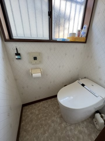 東区中山6丁目　中古戸建のトイレ